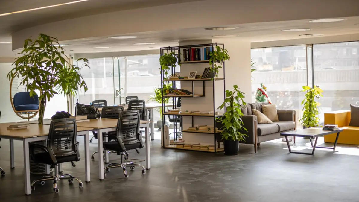 Why Location is Key: Choosing the Right Coworking Space for Your Success